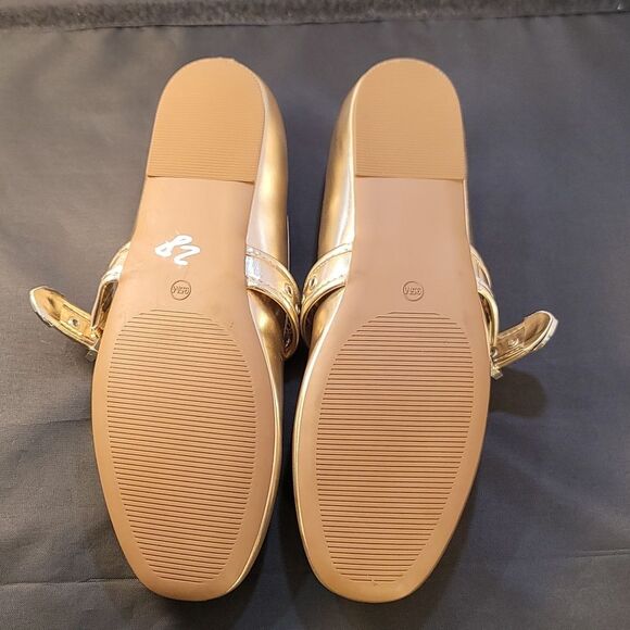 BRAND NEW STEVE MADDEN BALLET WITH STRAP CHIC GOLD MARY JANE - Picture 13 of 13